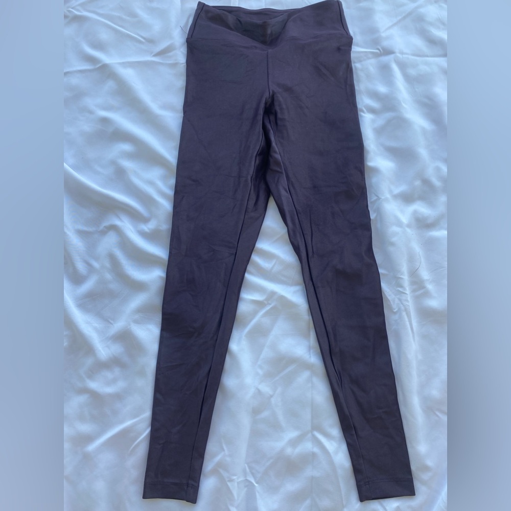 Koral shiny purple leggings